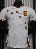 24/25 Spain White Flower Player Version Soccer Jersey