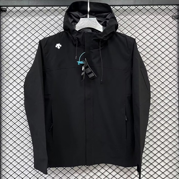 24/25 F703 Disant Black Single Layer Windbreaker(连帽冲锋衣）