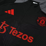 24/25 Man Utd Black  Kids Half Pull Tracksuit  (童装、半拉链)