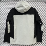 24/25 F702 Jordan Black & White Single Layer Windbreaker (连帽冲锋衣）