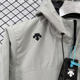 24/25 F703 Disant White Single Layer Windbreaker(连帽冲锋衣）
