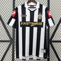 2001/2002 JUV Home Retro Soccer Jersey