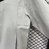 24/25 F700 NK White Single Layer Windbreaker (连帽冲锋衣）