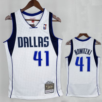 10/11 Dallas Mavericks Nowitzki  #41 White  Top Quality Hot Pressing Retro NBA Jersey