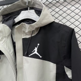 24/25 F702 Jordan Black & White Single Layer Windbreaker (连帽冲锋衣）