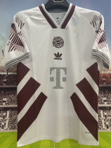 25/26  Bayern White  Fans Training Shirts