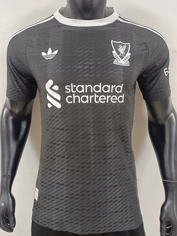 25/26  LIV Black Goalkeeper  Player Version Soccer Jersey