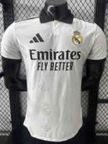 25/26 RMA  White Team Logo Player Version  Polo Shirts