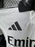 25/26 RMA  White Team Logo Player Version  Polo Shirts