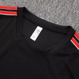 25/26 Man Utd Black Retro Training Short Suit #D2535