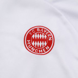 25/26 Bayern  White Half Pull Tracksuit #B2530 (半拉链)