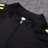 25/26 Man Utd Black  Half Pull Tracksuit #B2538 (半拉链)