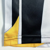 2005/2006 JUV Home Retro Soccer Jersey(两星)