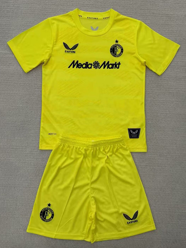 25/26 feyenoord  Goalkeeper Yellow  Kids  Soccer Jersey
