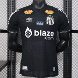 25/26  Santos FC Special Edition Black Player Version Soccer Jersey（胸前blaze广告）