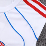 25/26 Bayern  White Retro Training Vest Suit #D25104（蓝色边）