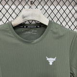 2025 A222 ox head Green Men's T-shirt Top绿色