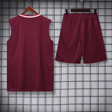 25/26 Bayern Maroon Retro Training vest Suit (直纹）