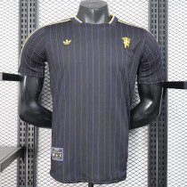 25/26 Man Utd Retro Edition Black Player Version Soccer Jersey