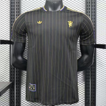 25/26 Man Utd Leisure Edition Black Player Version Soccer Jersey黄色细线