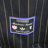 25/26 Man Utd Leisure Edition Black Player Version Soccer Jersey黄色细线