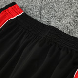25/26 Man Utd White Team Logo Training Shorts Suit