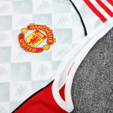 25/26 Man Utd White Team Logo Training Shorts Suit