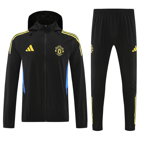25/26 Man Utd Black Hooded Windbreaker Tracksuit