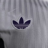 25/26 RMA Retro Editio White  Player Version Soccer Jersey(肩紫边)