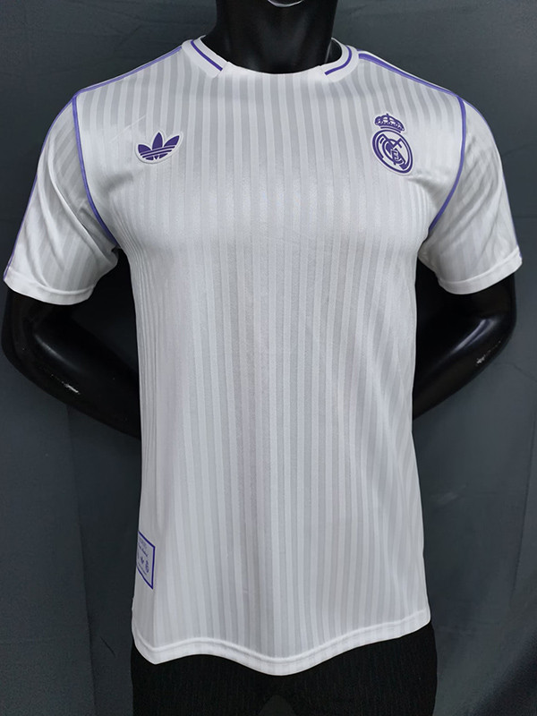 25/26 RMA Retro Editio White  Player Version Soccer Jersey(肩紫边)