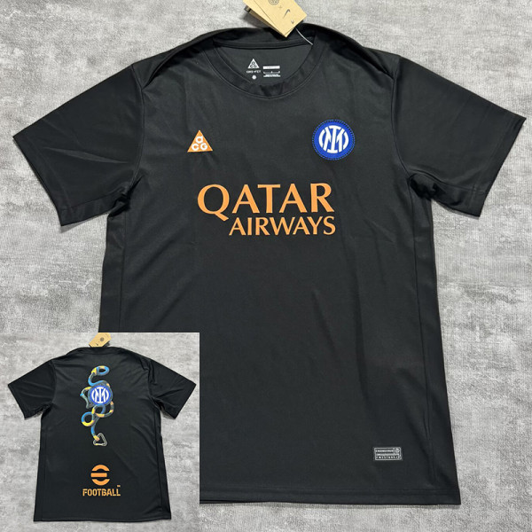 26/27 INT Black Training shirt