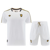 26/27 Man Utd White Training Shorts Suit