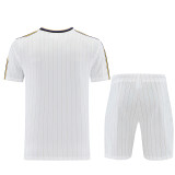 26/27 Man Utd White Training Shorts Suit