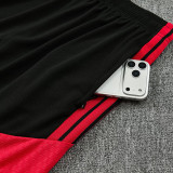 26/27 Man Utd Black Training Shorts Suit