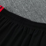 26/27 Man Utd Black Training Shorts Suit