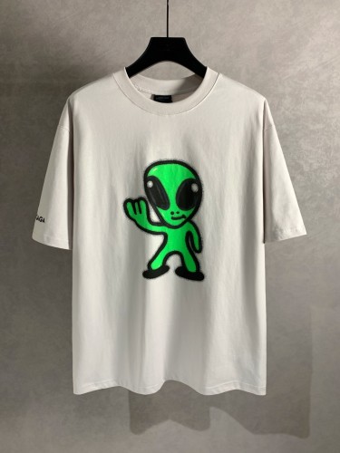 Balenciaga Alien Graphic T-Shirt – Round Neck, Short Sleeve, Designer Streetwear Tee TX05