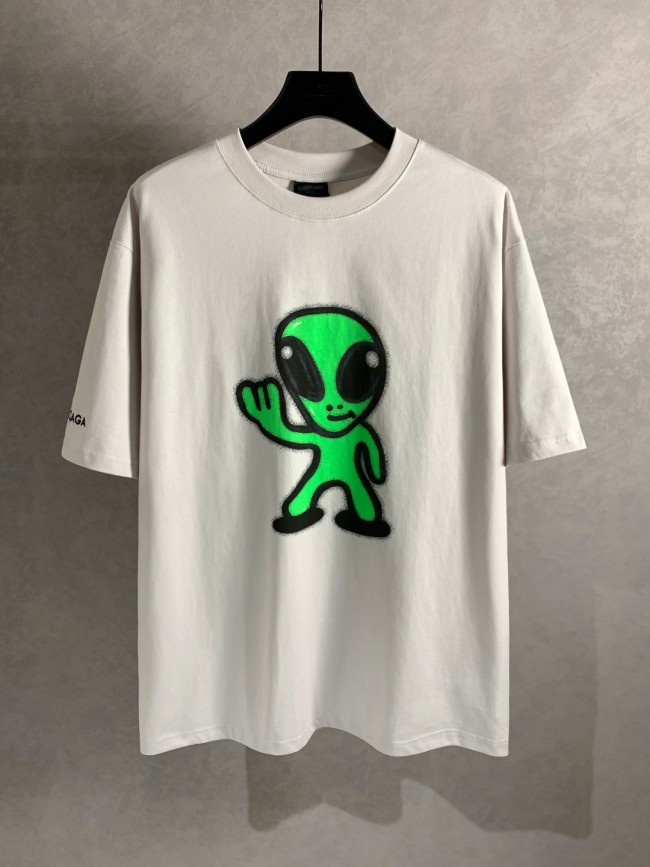 Balenciaga Alien Graphic T-Shirt – Round Neck, Short Sleeve, Designer Streetwear Tee TX05