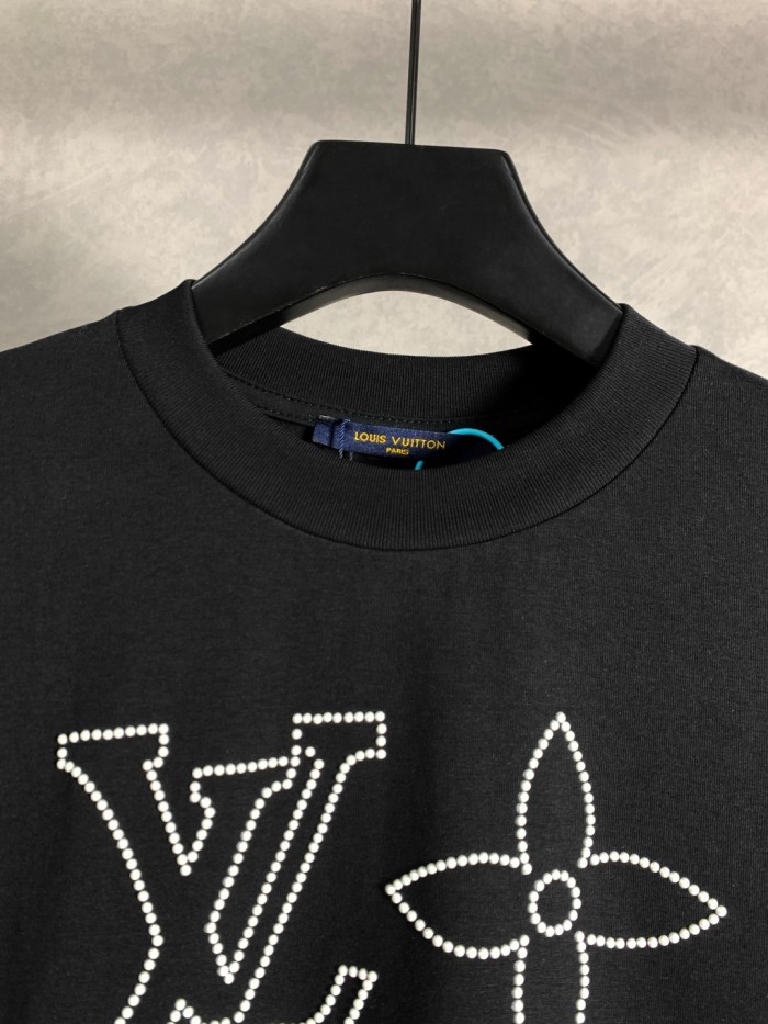 Louis Vuitton Reflective Letter Hot Diamond Print T-Shirts TX03