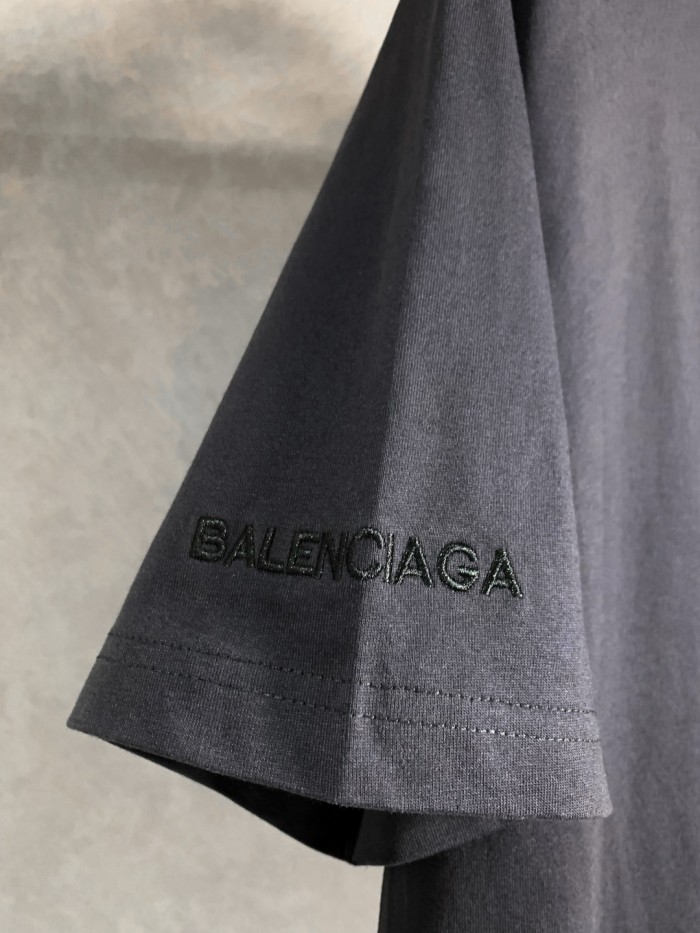 Balenciaga Alien Graphic T-Shirt – Round Neck, Short Sleeve, Designer Streetwear Tee TX05