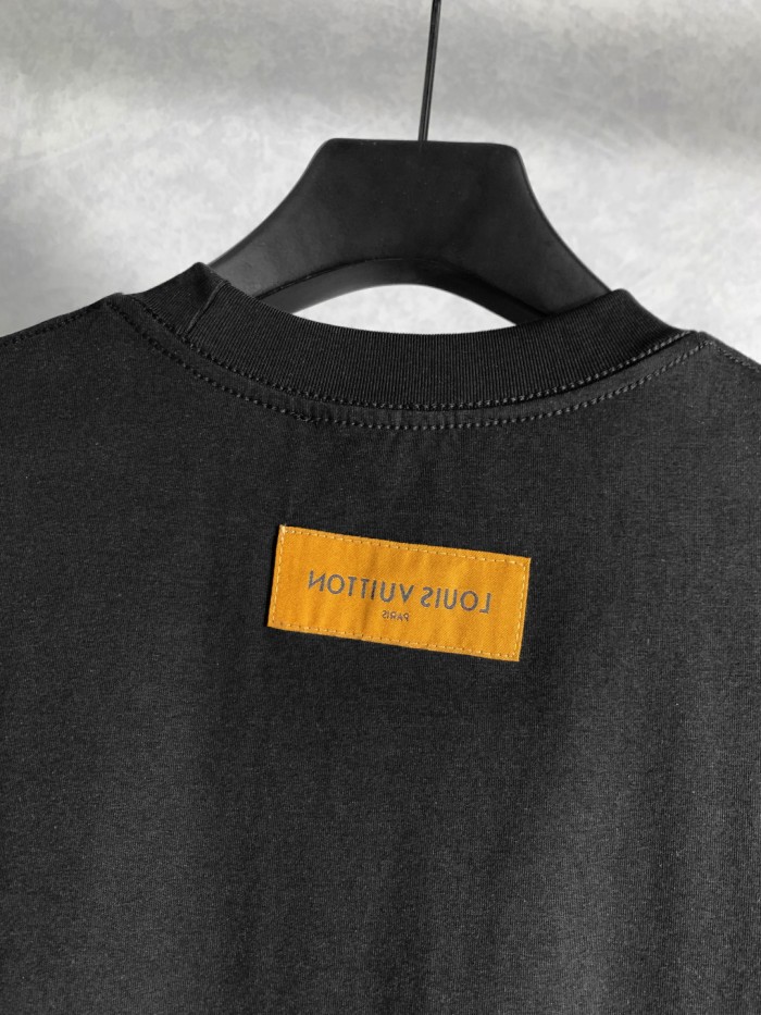 Louis Vuitton Reflective Letter Hot Diamond Print T-Shirts TX03