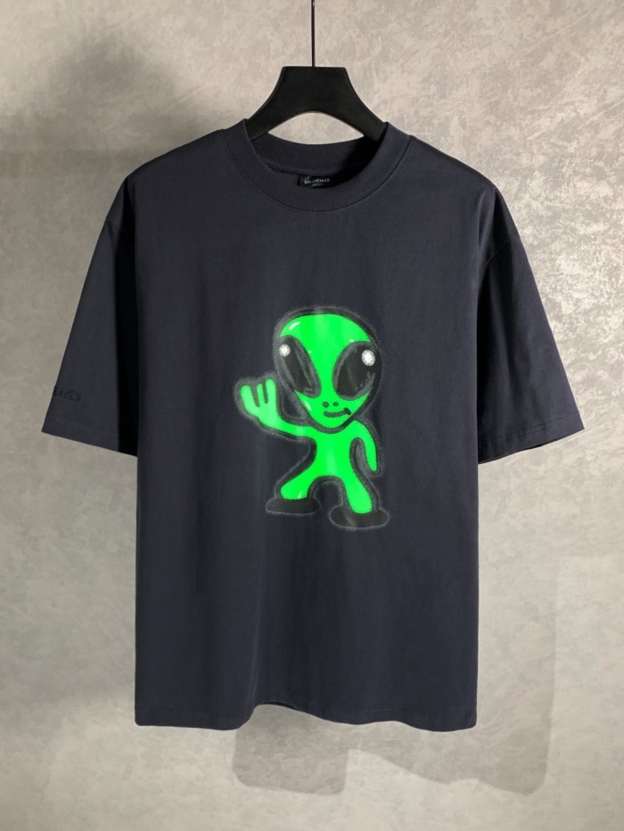 Balenciaga Alien Graphic T-Shirt – Round Neck, Short Sleeve, Designer Streetwear Tee TX05