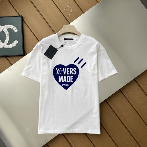 Louis Vuitton Flocked Heart Print T-Shirt