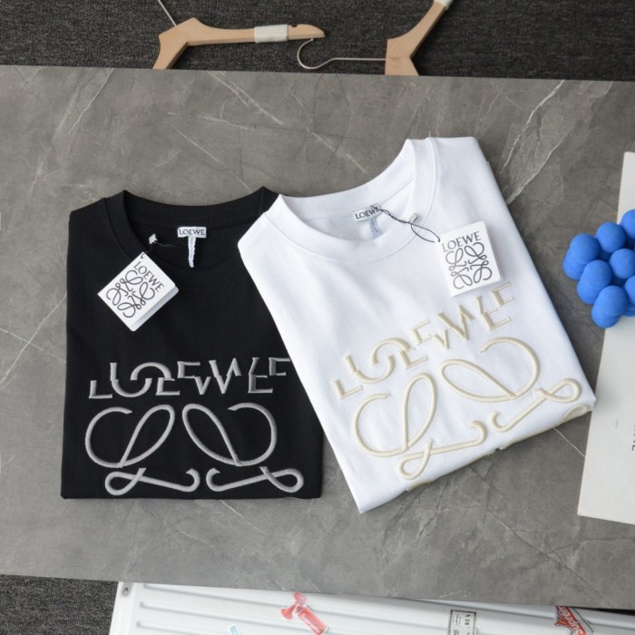 Loewe Logo Embroidery Relaxed Fit T-Shirt in Cotton