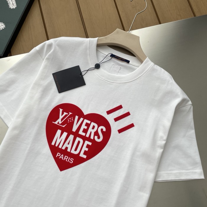 Louis Vuitton Flocked Heart Print T-Shirt