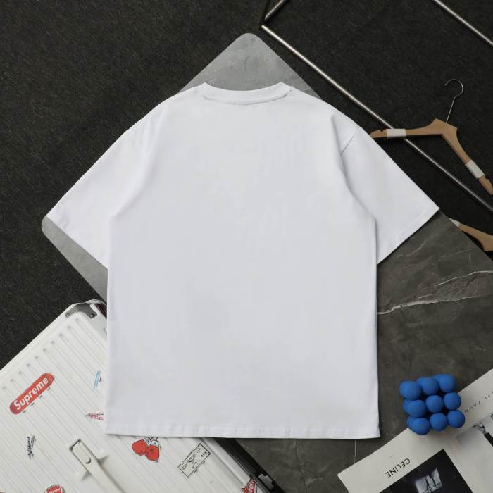 Burberry Classic Small Logo Embroidered T-shirts