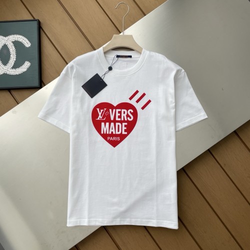 Louis Vuitton Flocked Heart Print T-Shirt