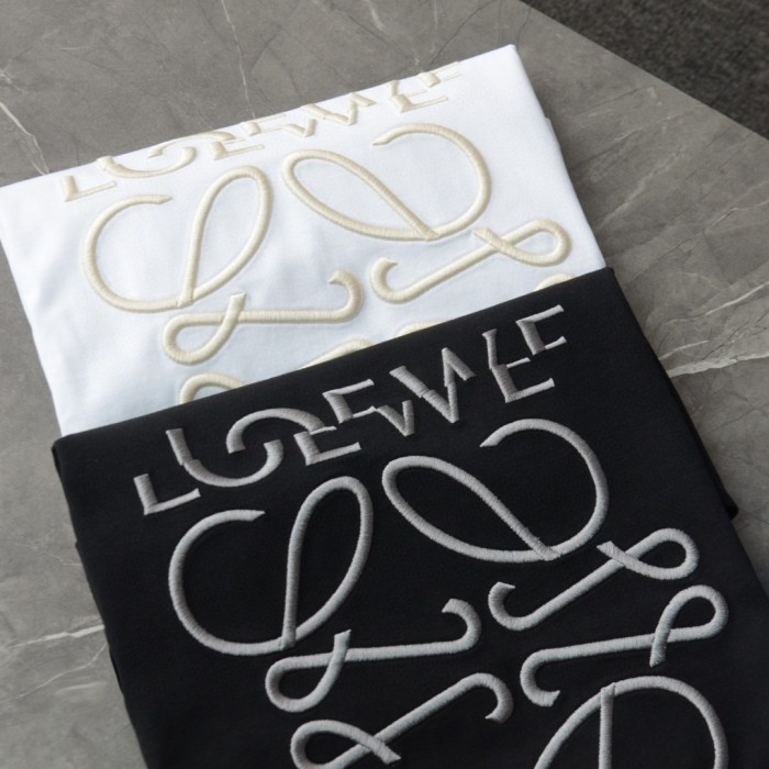 Loewe Logo Embroidery Relaxed Fit T-Shirt in Cotton