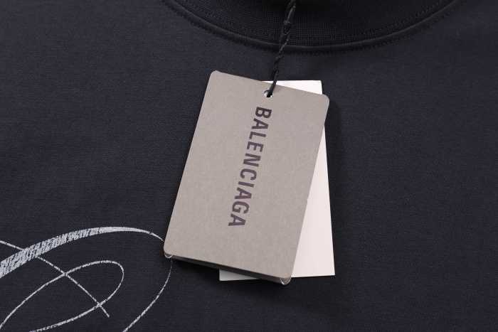 Balenciaga Men's Getaria T-shirt Oversized in Black Faded