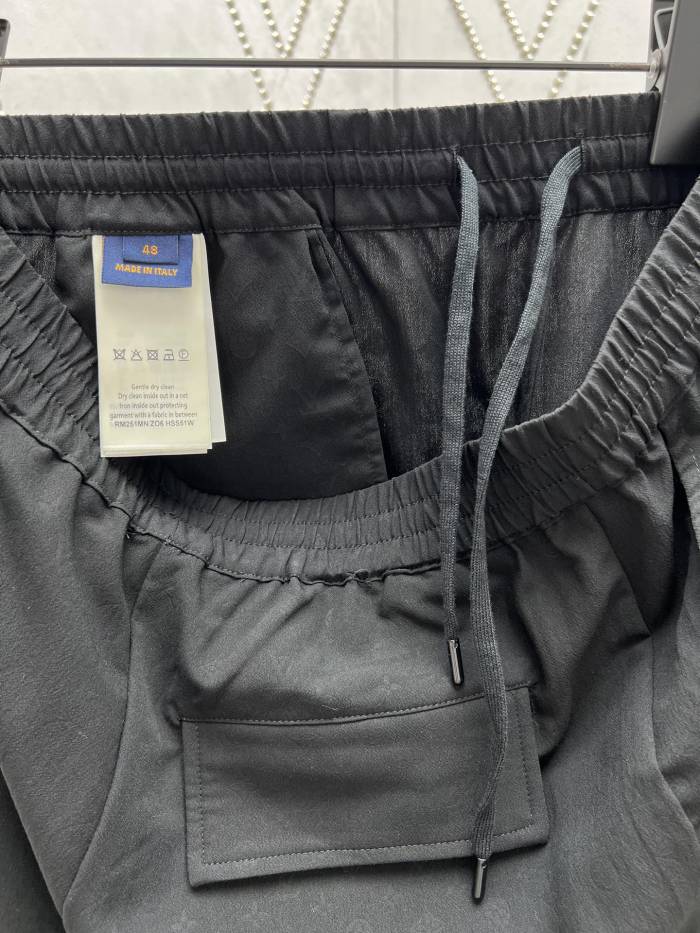 Louis Vuitton Shorts Mini Monogram