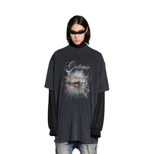 Balenciaga Men's Getaria T-shirt Oversized in Black Faded